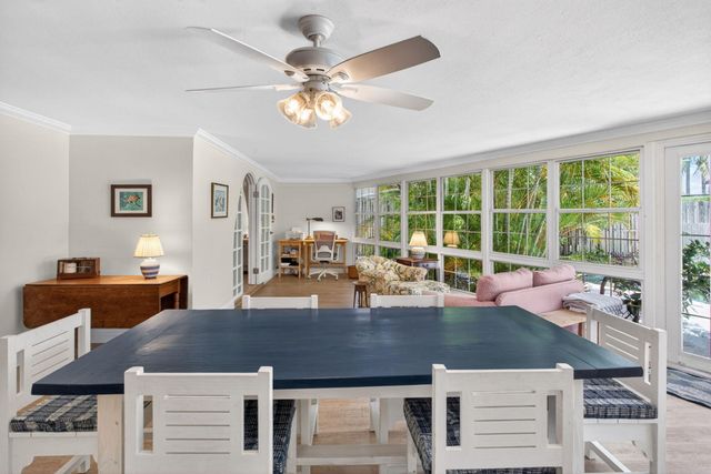 581 SE 11th Street, Pompano Beach, FL 33060