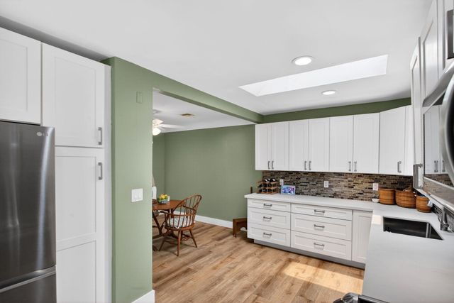 581 SE 11th Street, Pompano Beach, FL 33060