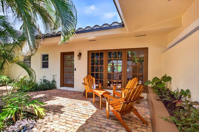 581 SE 11th Street, Pompano Beach, FL 33060