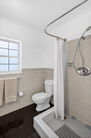 581 SE 11th Street, Pompano Beach, FL 33060