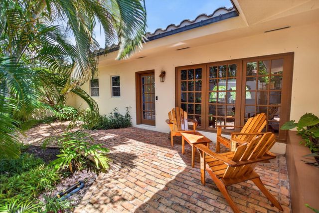 581 SE 11th Street, Pompano Beach, FL 33060
