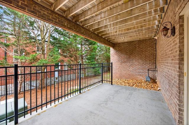 58 Sheridan Drive NE 19, Atlanta, GA 30305