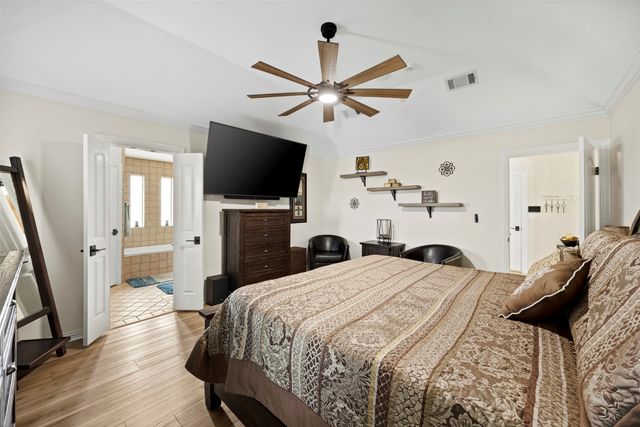 7520 Muirfield Drive, Cleburne, TX 76033