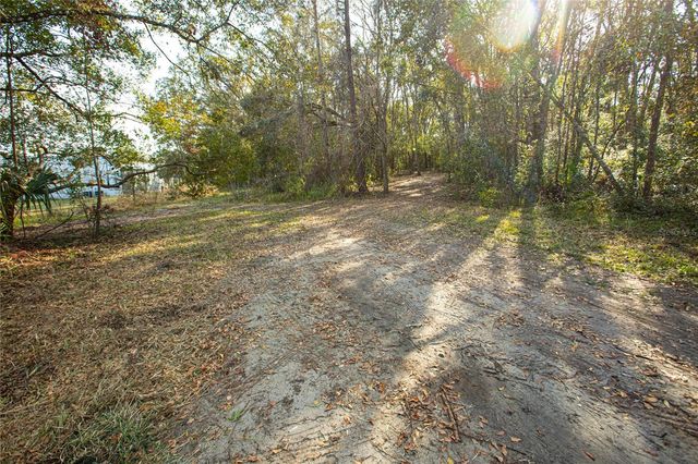 W DR M L KING JR BOULEVARD, Brooksville, FL 34601