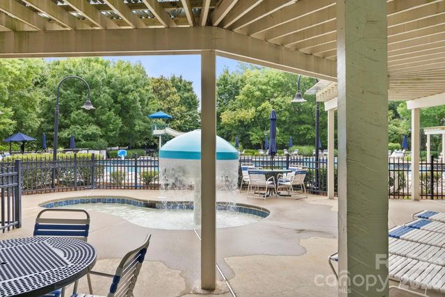 807 Cattaloochee Lane, Huntersville, NC 28078