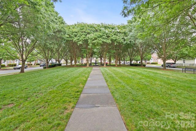 807 Cattaloochee Lane, Huntersville, NC 28078
