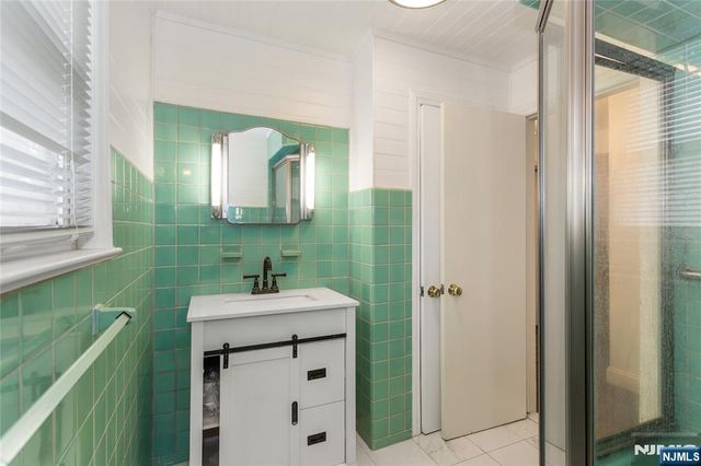 145 Highview Terrace, Hawthorne, NJ 07506