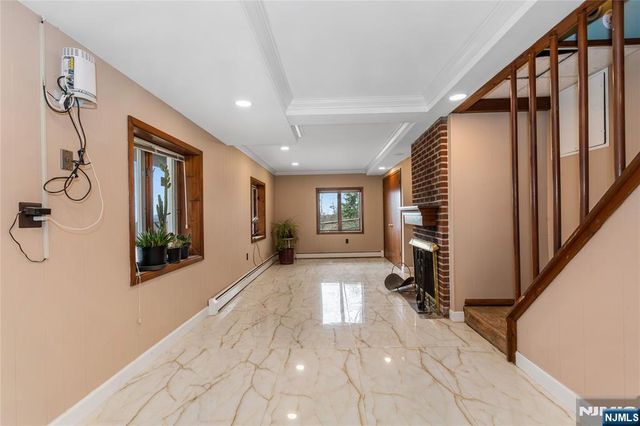 145 Highview Terrace, Hawthorne, NJ 07506