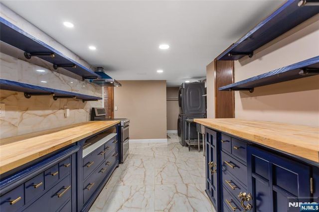 145 Highview Terrace, Hawthorne, NJ 07506