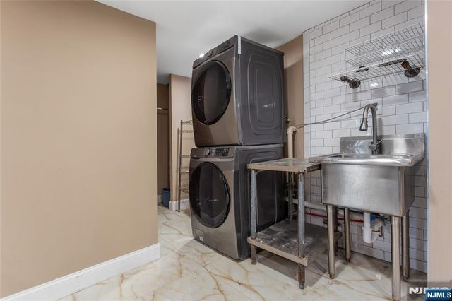 145 Highview Terrace, Hawthorne, NJ 07506