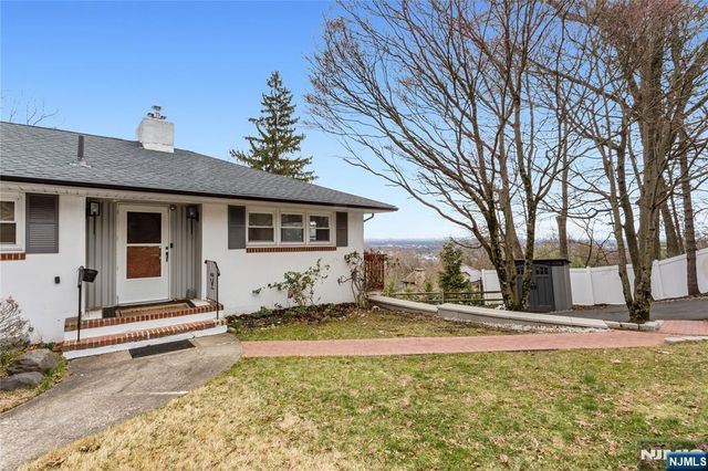 145 Highview Terrace, Hawthorne, NJ 07506