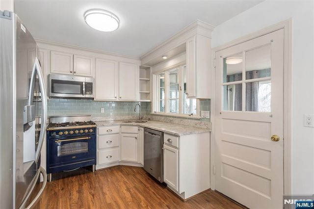 145 Highview Terrace, Hawthorne, NJ 07506