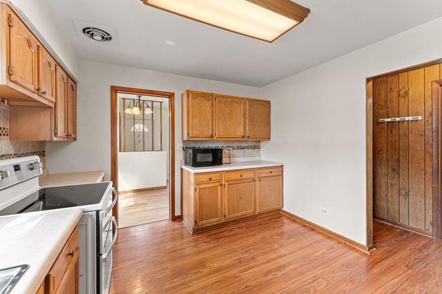 7021 Osborn Avenue, Hammond, IN 46323