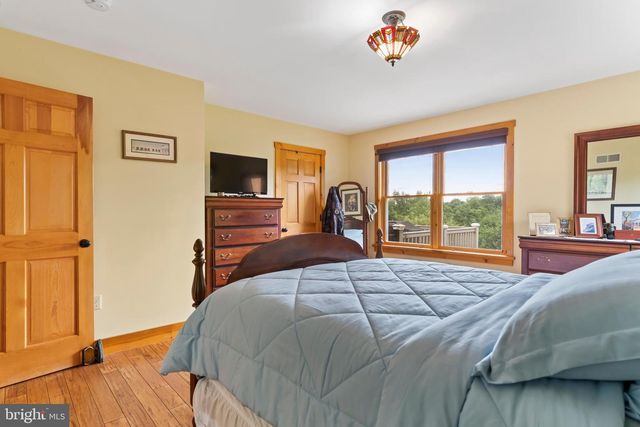 114 REIBERS CHURCH RD, Shermans Dale, PA 17090
