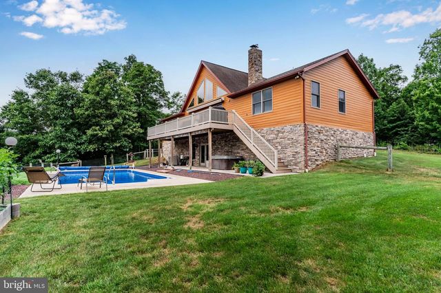 114 REIBERS CHURCH RD, Shermans Dale, PA 17090