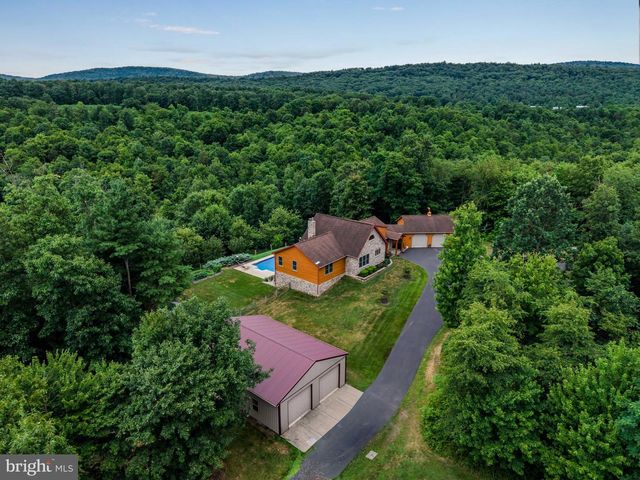 114 REIBERS CHURCH RD, Shermans Dale, PA 17090