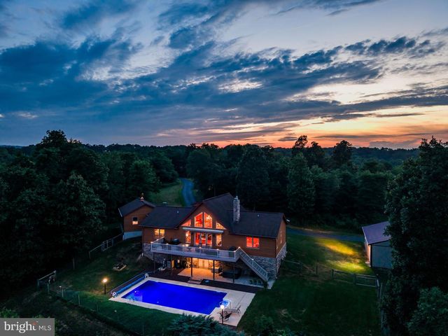 114 REIBERS CHURCH RD, Shermans Dale, PA 17090