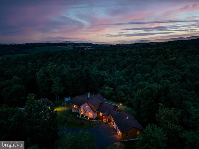 114 REIBERS CHURCH RD, Shermans Dale, PA 17090
