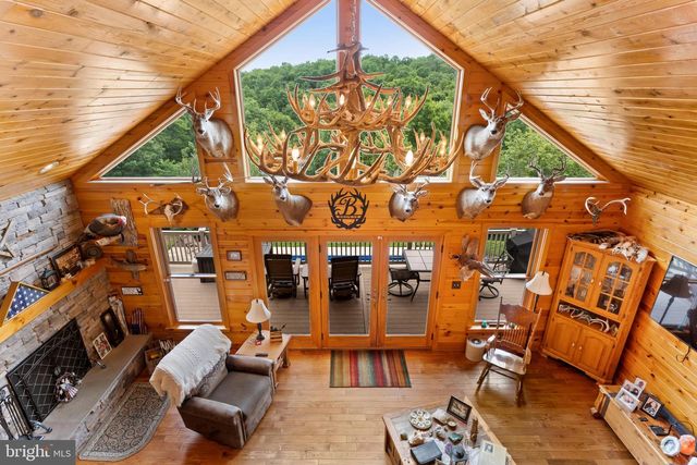 114 REIBERS CHURCH RD, Shermans Dale, PA 17090