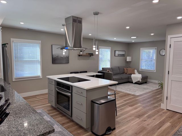 553 Caulder Ave, Spartanburg, SC 29306