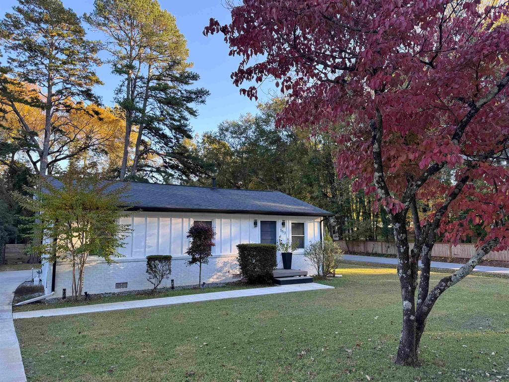553 Caulder Ave, Spartanburg, SC 29306