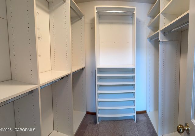 2704 COVEY LANE, Jefferson City, MO 65109