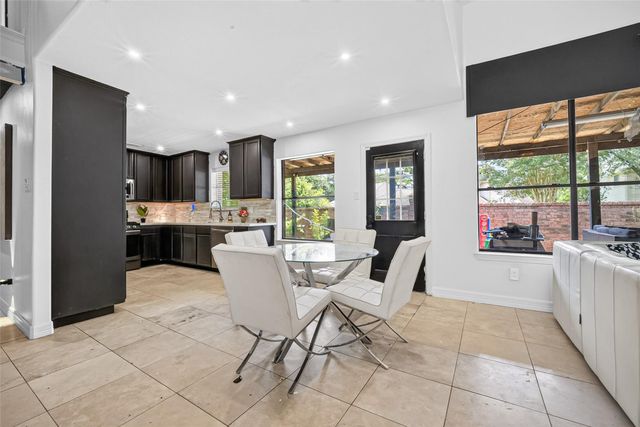 8802 Outview Court, Houston, TX 77040