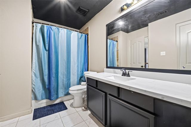 8802 Outview Court, Houston, TX 77040