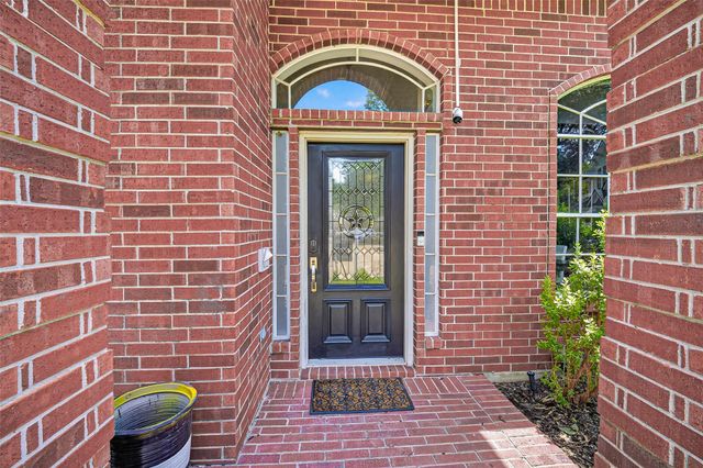 8802 Outview Court, Houston, TX 77040