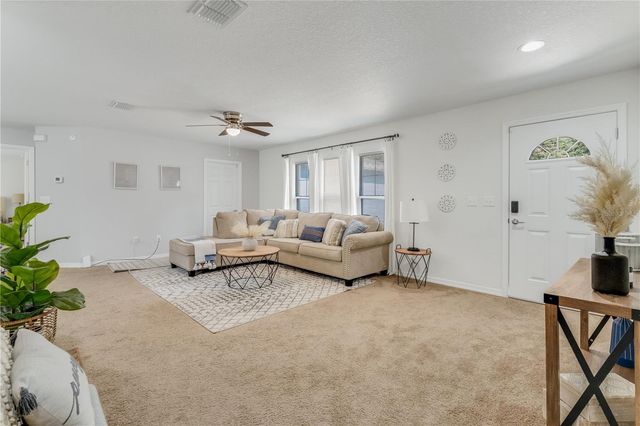 78 PINE TRACE COURSE, Ocala, FL 34472