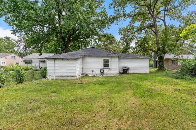 1815 W Webster Street, Springfield, MO 65802