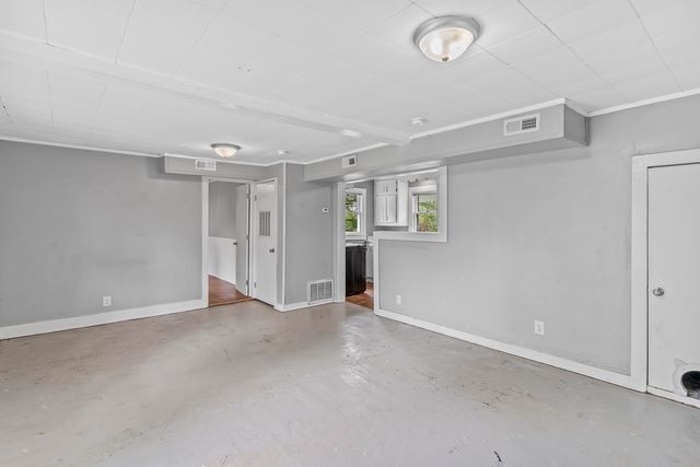 1815 W Webster Street, Springfield, MO 65802