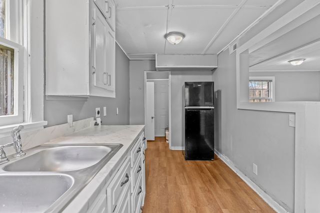 1815 W Webster Street, Springfield, MO 65802