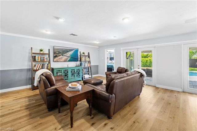 1513 Manchester BLVD, Fort Myers, FL 33919