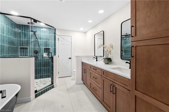 1513 Manchester BLVD, Fort Myers, FL 33919