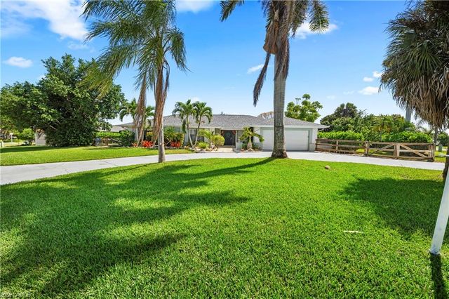 1513 Manchester BLVD, Fort Myers, FL 33919