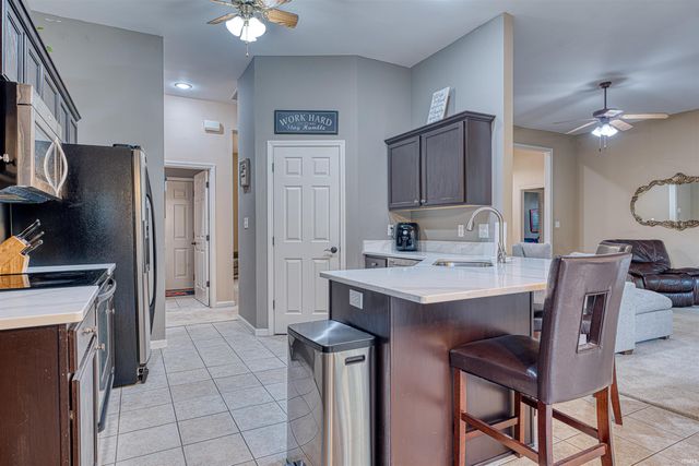 2741 Beaumont Drive, Evansville, IN 47725
