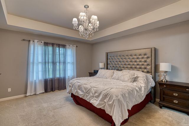 2741 Beaumont Drive, Evansville, IN 47725
