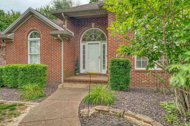2741 Beaumont Drive, Evansville, IN 47725