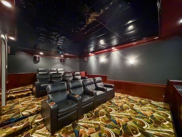 1121 Lawn Place, Freeport, IL 61032