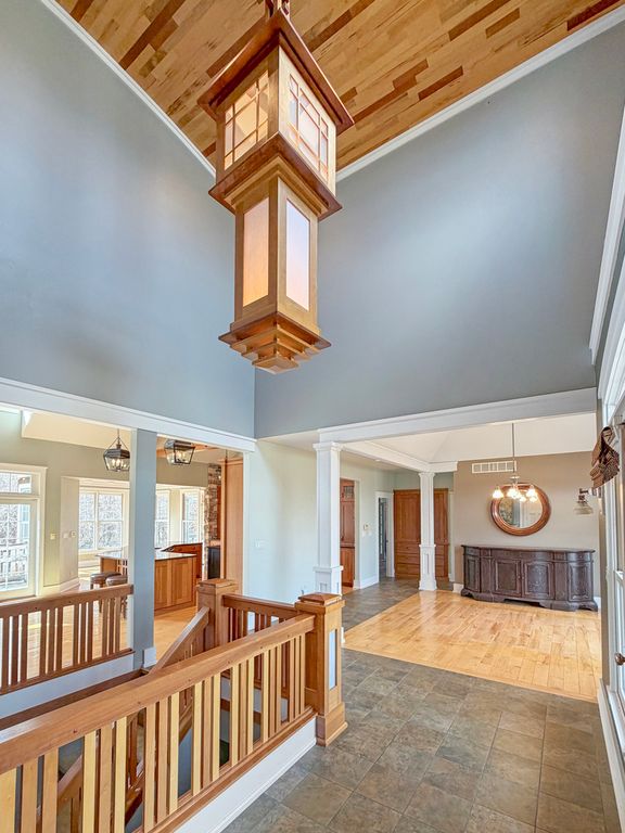 Image 25 of property listing at 1121 Lawn Place, Freeport, IL 61032