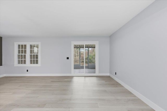 47 Summercreek Drive, Spartanburg, SC 29307