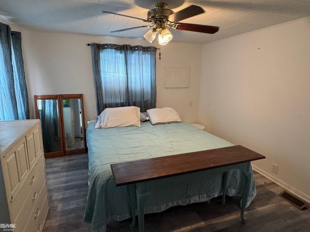 1719 Saint Clair River Drive, Algonac, MI 48001