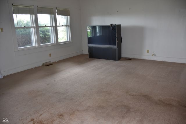 8543 W McClure Road, Monrovia, IN 46157