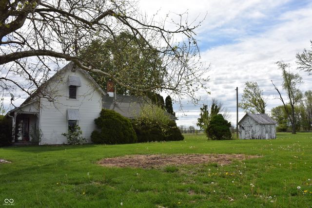 8543 W McClure Road, Monrovia, IN 46157
