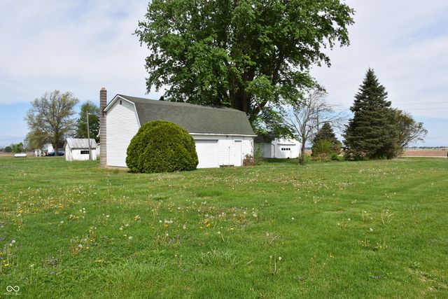 8543 W McClure Road, Monrovia, IN 46157