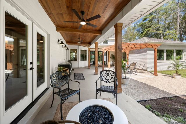 433 Jean Lafitte Ave, Baton Rouge, LA 70810