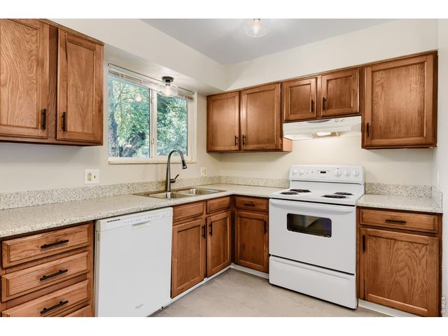 6270 S Fenton Ct, Littleton, CO 80123