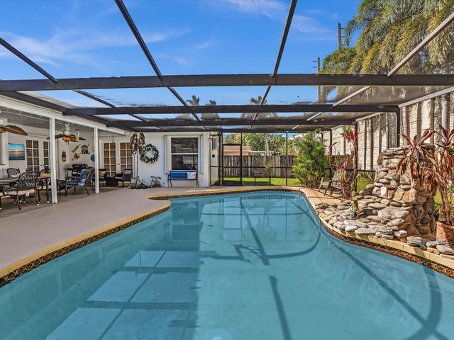 8991 SW 49th Street, Cooper City, FL 33328