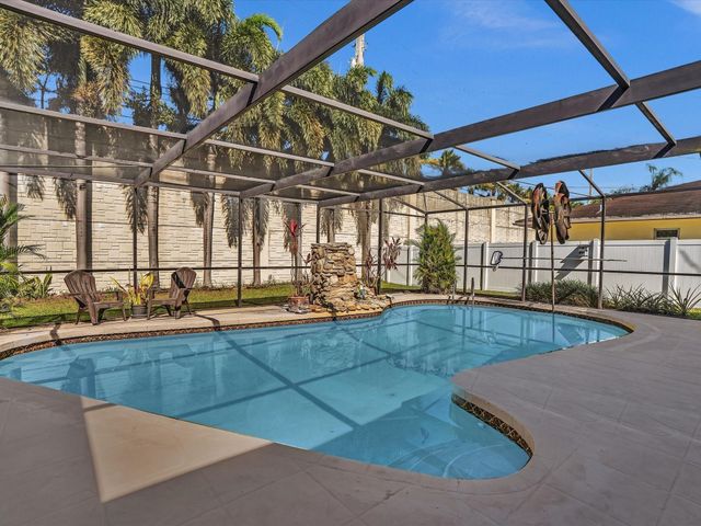 8991 SW 49th Street, Cooper City, FL 33328